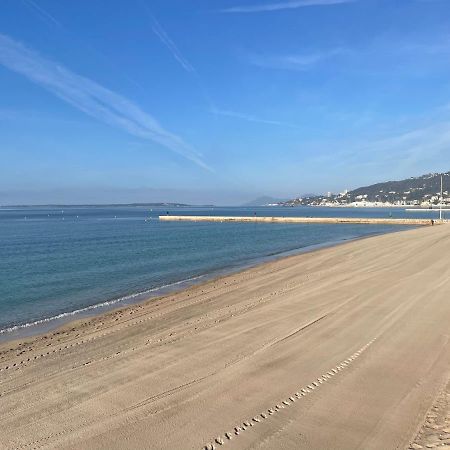 Grand Studio 7 Minutes De La Plage Et Climatise Sur Juan Les Pins 昂蒂布 外观 照片